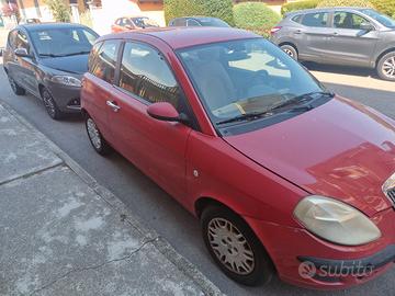 Lancia Y