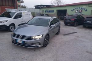 Volkswagen Passat 2.0 TDI SCR DSG Executive BMT