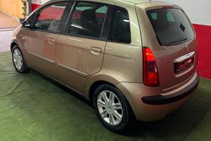 LANCIA MUSA DA VETRINA CAMBIO AUTOMATICO 