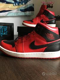 Air Jordan 1 MID