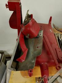 Antica affettatrice a volano