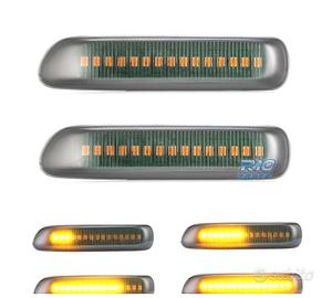 FRECCIE LATERALI DINAMICHE A LED BMW E46 FUME