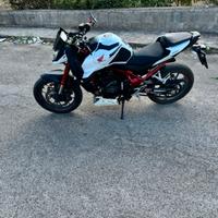 Honda hornet