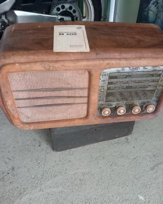 Radio ducati epoca
