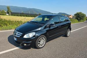 MERCEDES B180 METANO AUTOMATICO"OK NEOPATENTATI"