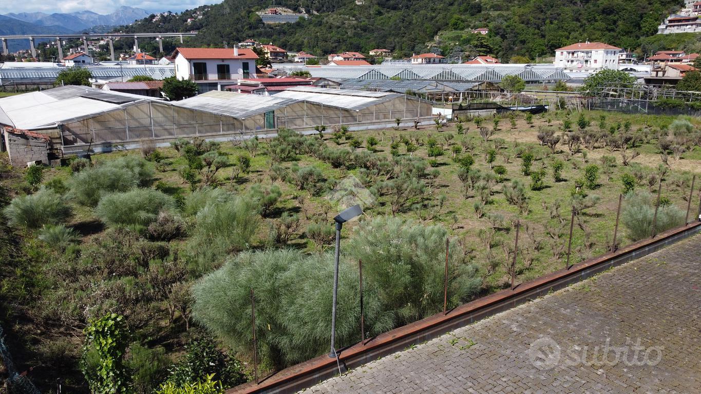 TER. RESIDENZIALE A CAMPOROSSO - Vista 5