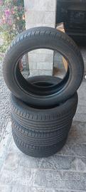 Gomme estive 215 55 r17 94v