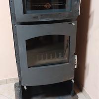 Stufa Idro a legna con forno