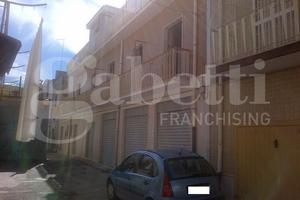 Casa Indipendente Canosa di Puglia [990VRG]