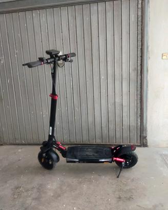 monopattino elettrico