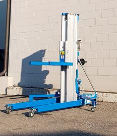 Sollevatore manuale GENIE SLA-25 fino a 7,9m