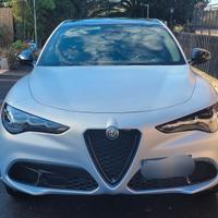 Alfa Romeo Stelvio Competizione 210cv diesel Q4