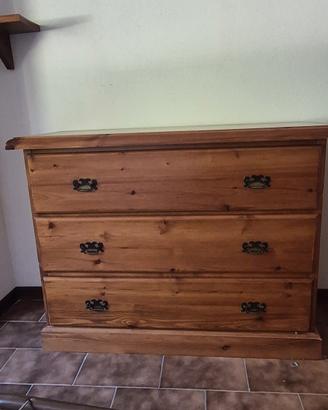 Cassettiera in legno massello
