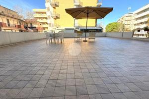 2 LOCALI A CESENATICO