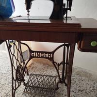 Macchina da cucire Singer vintage
