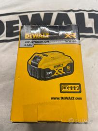 Batteria Dewalt 18v 5ah nuova