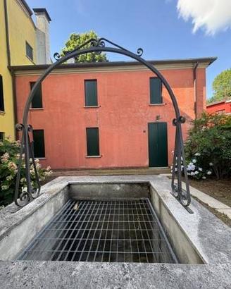 Rustico / Casale di 120 m² con 4 locali e box auto