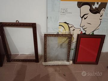 Lotto di 12 cornici per quadri antiche e moderne