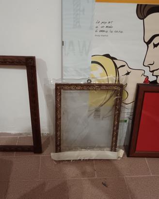 Lotto di 12 cornici per quadri antiche e moderne