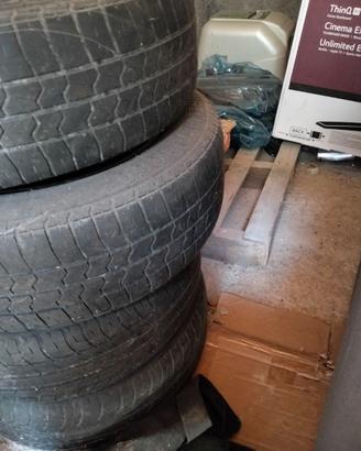 GOMME PIRELLI