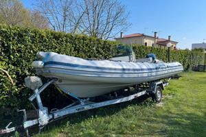 Joker Boat Coaster 580 + Evinrude 115 CV + Carrell