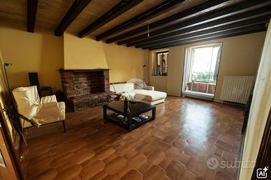 RUSTICO A CAPRIANO DEL COLLE