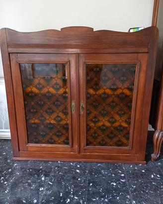 2 vetrinette e 2 poltrone bergere