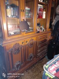 mobile con cose varie 