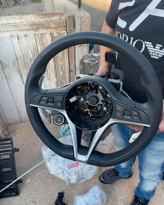 disponibile volante alfa giulia stelvio ottime con