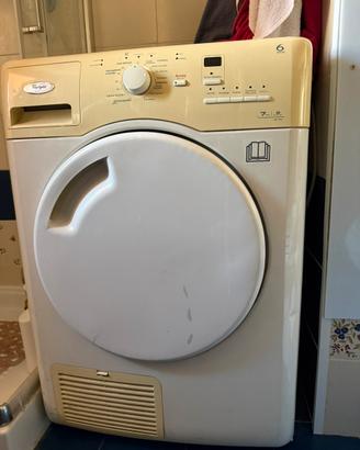 Asciugatrice Whirlpool 6° Senso 7kg
