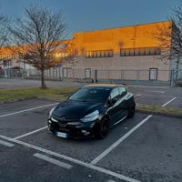 Renault clio 4 rs trophy