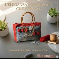 Borsa realizza a  mano all'uncineto e jeans 