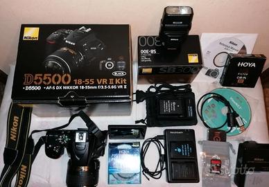 Nikon D5500 con obiettivo 18-50 + flash esterno