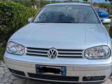 GOLF 4 2001