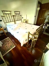 Struttura letto matrimoniale in ottone