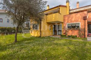Villa a schiera Pordenone [833VRG]