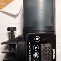 Acquario dosatore cibo pesci tartarughe