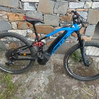 Fantic e-bike 2023