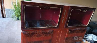 Mobile antico vintage