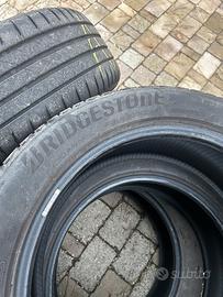 Pneumatici nr . 4 . bridgestone 235/50 R 19