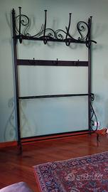 Appendiabiti in ferro battuto