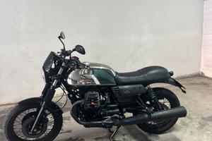 Moto Guzzi V7 1981