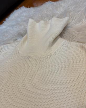 Maglione a collo alto [nuovo]