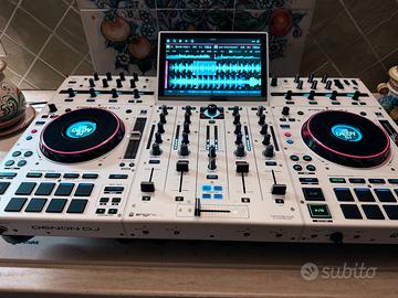 DENON DJ PRIME 4 PLUS +