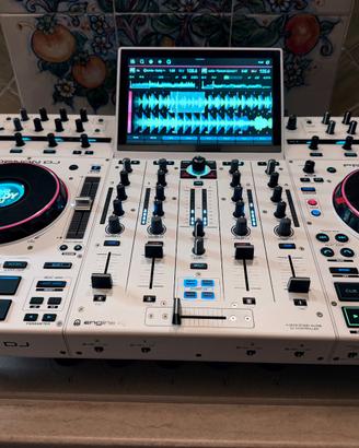 DENON DJ PRIME 4 PLUS +