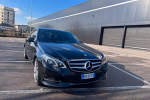 Mercedes-Benz E220 CDI