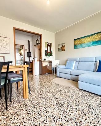 4 LOCALI A CODOGNO