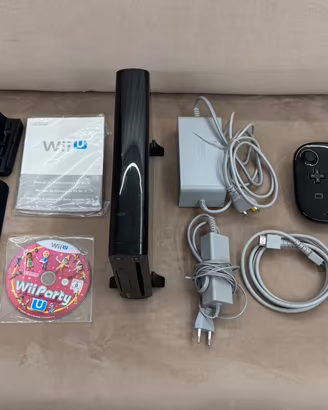 Nintendo Wii U “Edizione Mario Kart 8”