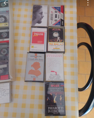 Audio cassette