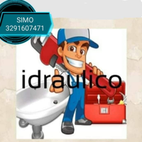 Idraulico esegue lavori varie